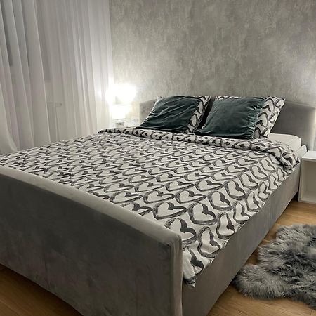 Apartman Ema Μπάνια Λούκα Εξωτερικό φωτογραφία