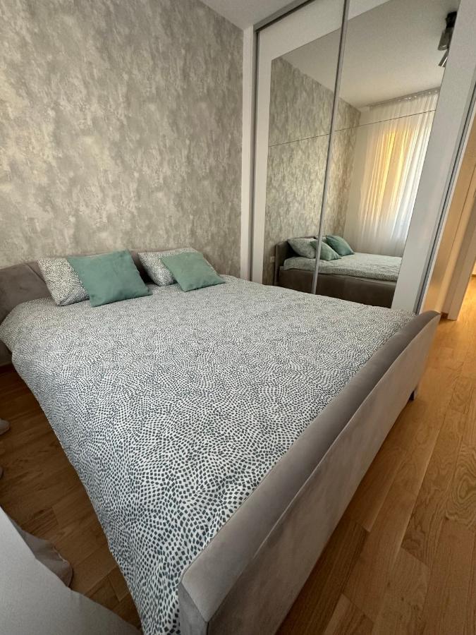 Apartman Ema Μπάνια Λούκα Εξωτερικό φωτογραφία